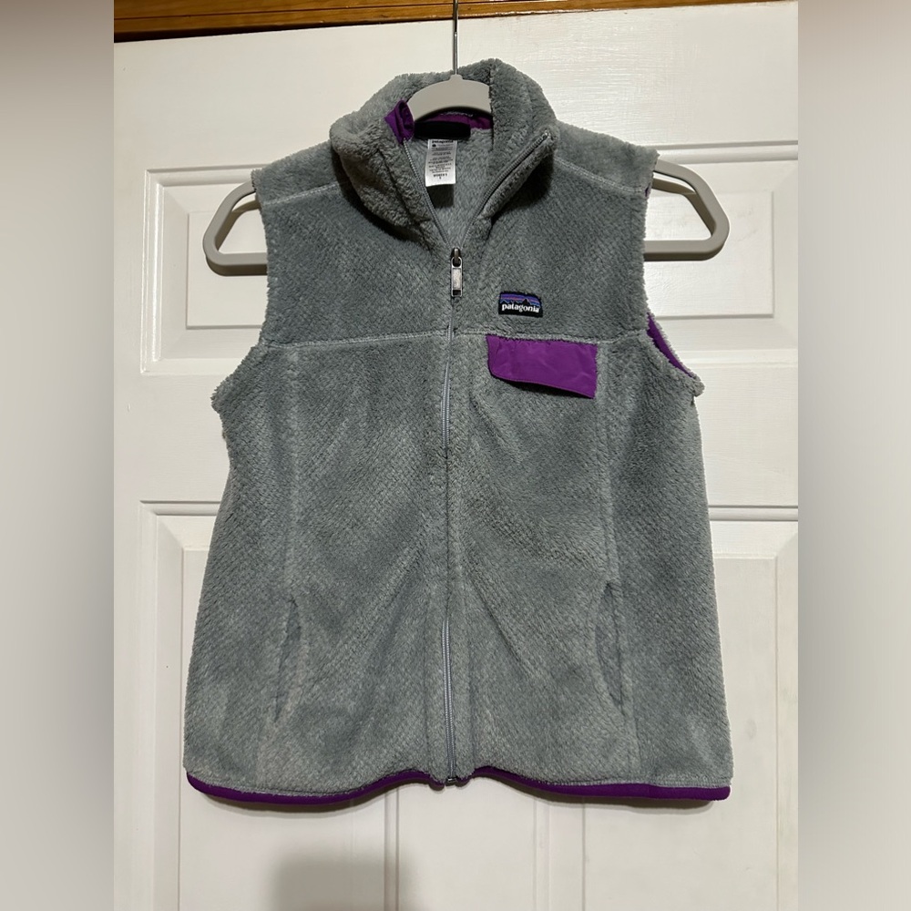 Patagonia Womens Re-Tool Fleece Vest‎ Slim Fit Small Gray & Purple